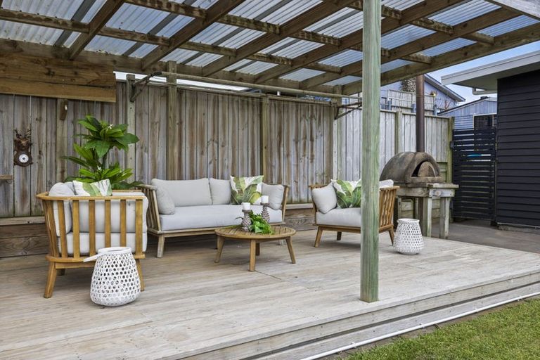 Photo of property in 8a Hira Street, Ohawe, Hawera, 4671