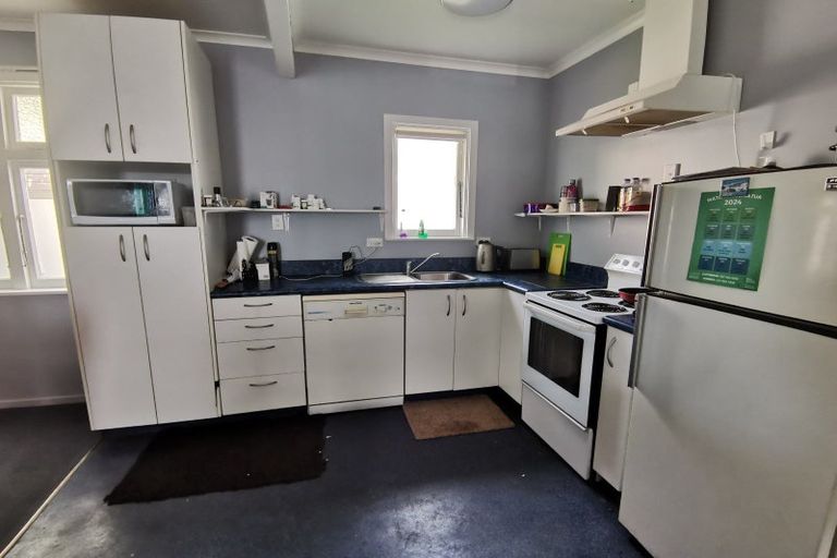 Photo of property in 127 Hall Street, Hokitika, 7810