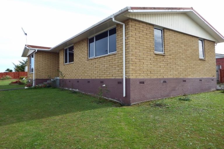 Photo of property in 10 Purnell Place, Marton, 4710