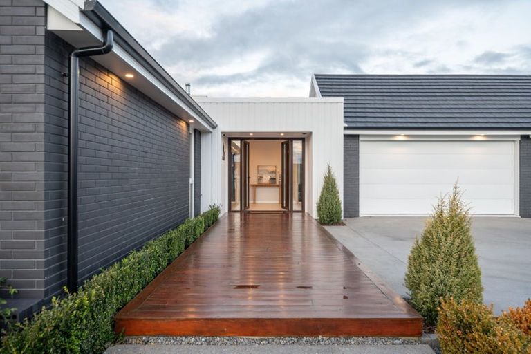 Photo of property in 1 Moemoea Place, Cambridge, 3434