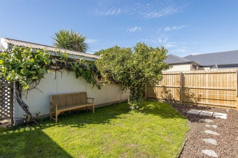 Photo of property in 4/100 King Street, Sydenham, Christchurch, 8023