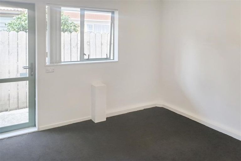 Photo of property in 128a Gloucester Road, Manurewa, Auckland, 2102