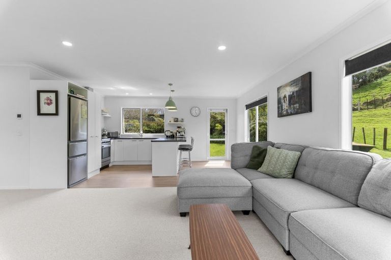 Photo of property in 489a Barrett Road, Omata, New Plymouth, 4374