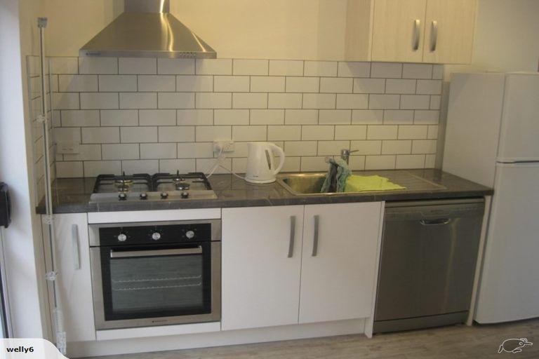 Photo of property in 37e Frankmoore Avenue, Johnsonville, Wellington, 6037