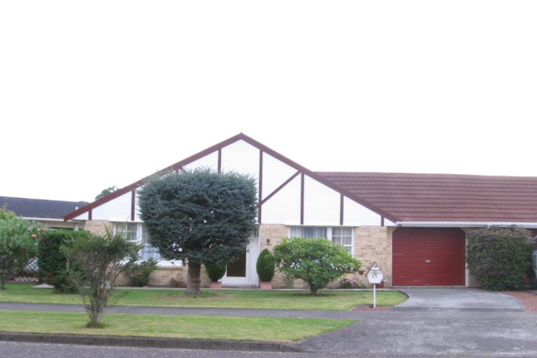 Photo of property in 15a Rewarewa Crescent, Waikanae, 5036