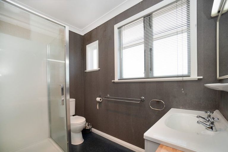 Photo of property in 6 Belvedere Crescent, Takaro, Palmerston North, 4412