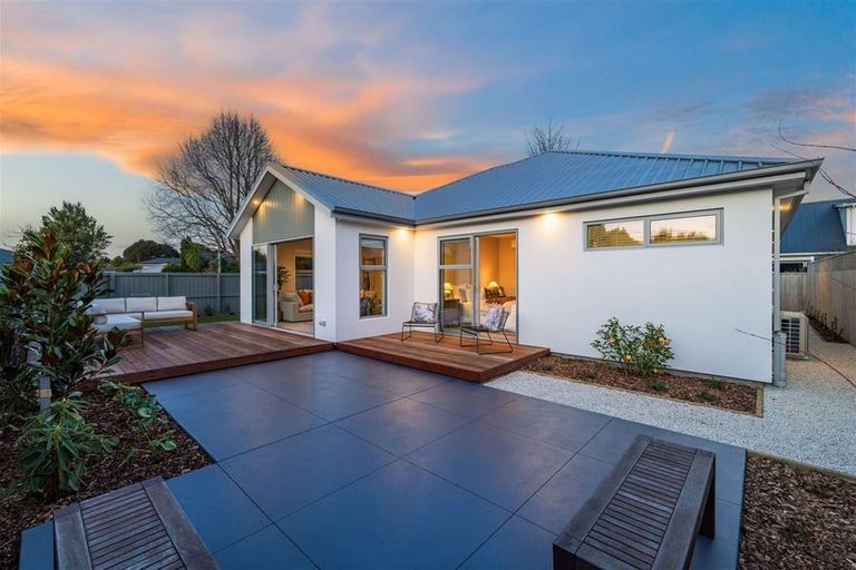Photo of property in 237 Wairakei Road, Bryndwr, Christchurch, 8053