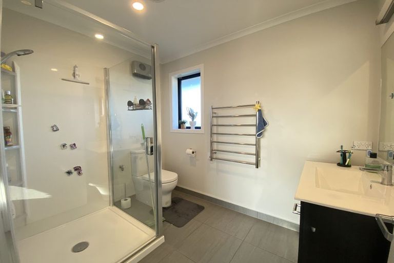 Photo of property in 18 Reuben Avenue, Rolleston, 7615