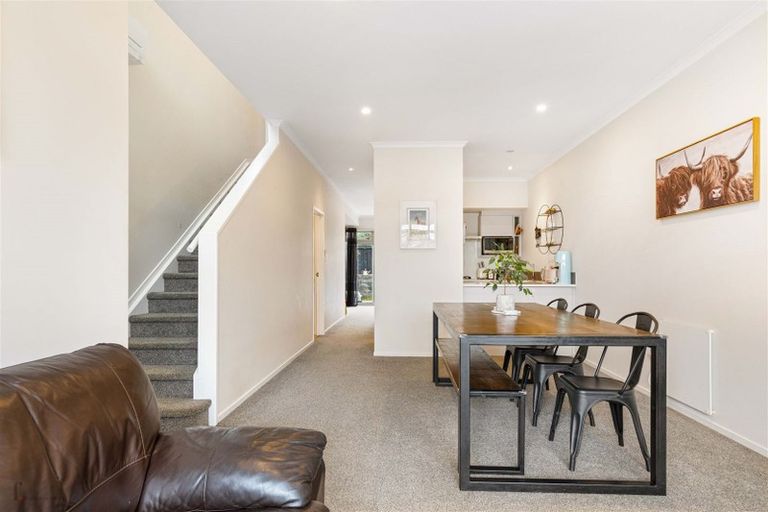 Photo of property in 20 Teal Way, Hobsonville, Auckland, 0616