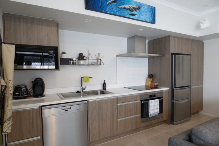 Photo of property in 22 Mollusc Road, Hobsonville, Auckland, 0616