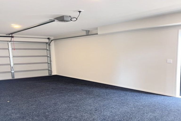 Photo of property in 23a Studfall Street, Pakuranga Heights, Auckland, 2010