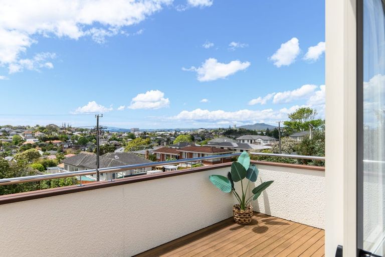 Photo of property in 1/26 Quebec Road, Milford, Auckland, 0620