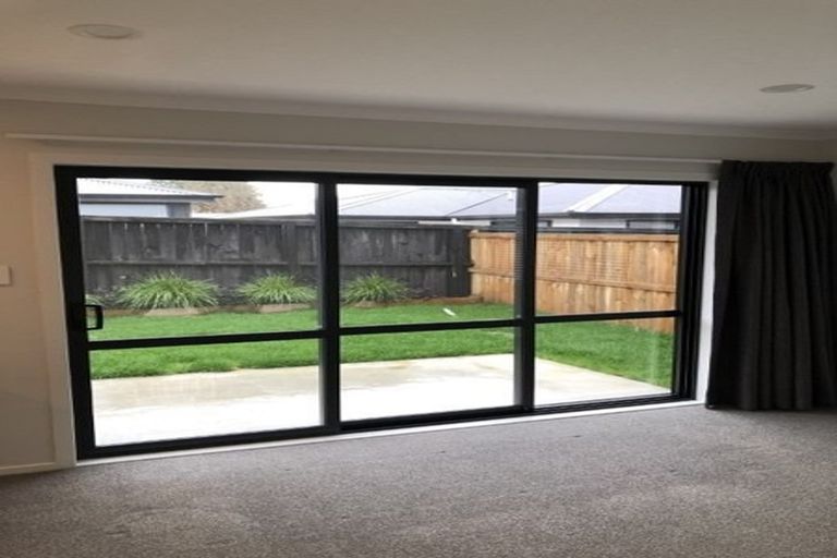 Photo of property in 10u2 Heath Street, Saint Andrews, Hamilton, 3200