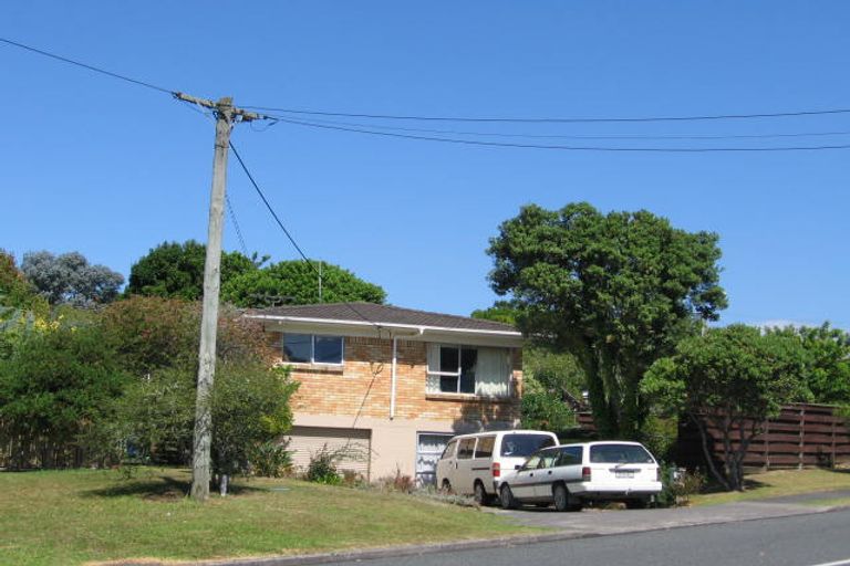 Photo of property in 1/44 Glenvar Road, Torbay, Auckland, 0630