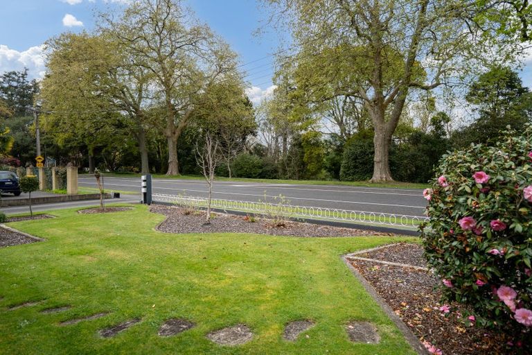 Photo of property in 26 Thornton Road, Cambridge, 3434