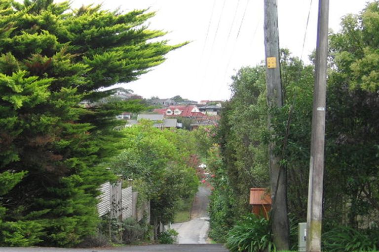 Photo of property in 84 Colwill Road, Massey, Auckland, 0614