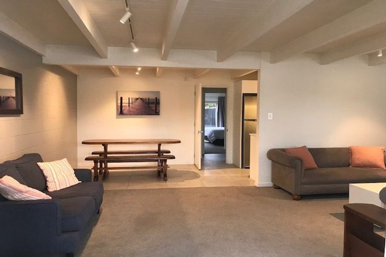 Photo of property in 122 Office Road, Merivale, Christchurch, 8014