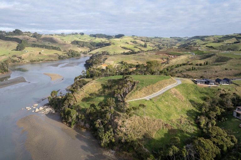 Photo of property in 23 Ruruhi Street, Raglan, 3225