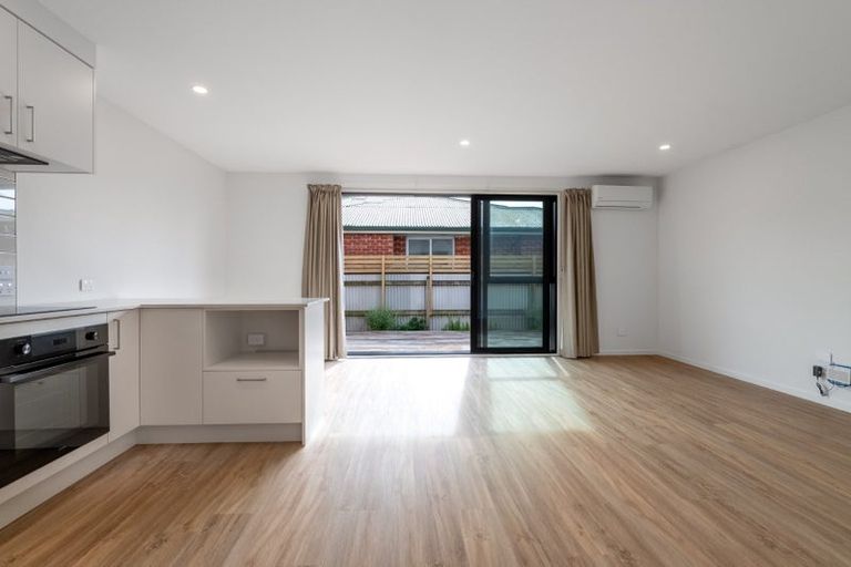 Photo of property in 2/45 Evesham Crescent, Spreydon, Christchurch, 8024