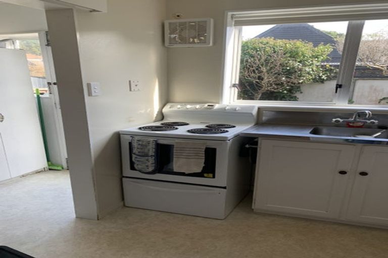 Photo of property in 14u1 Hector Street, Seatoun, Wellington, 6022