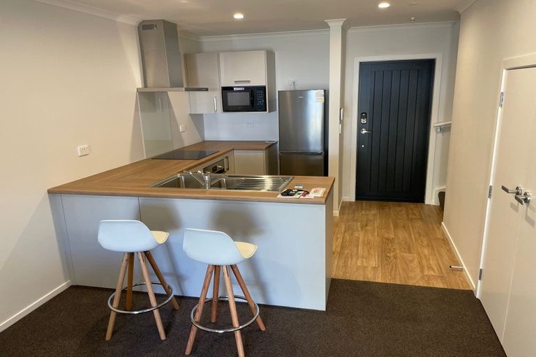 Photo of property in 2/20 Marama Street, Castor Bay, Auckland, 0620