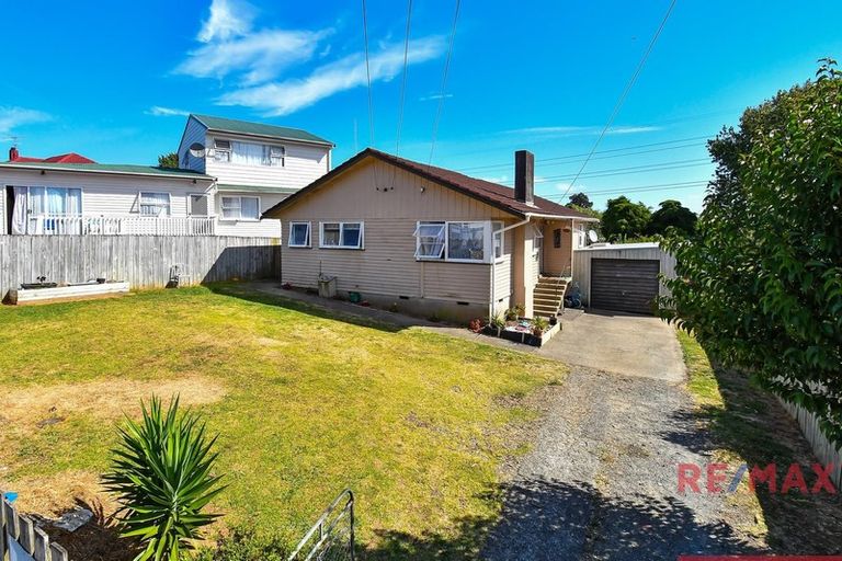Photo of property in 17 Kudu Road, Otara, Auckland, 2023