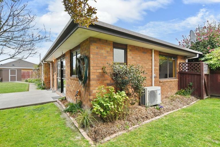 Photo of property in 22 Wanaka Place, Mairehau, Christchurch, 8052