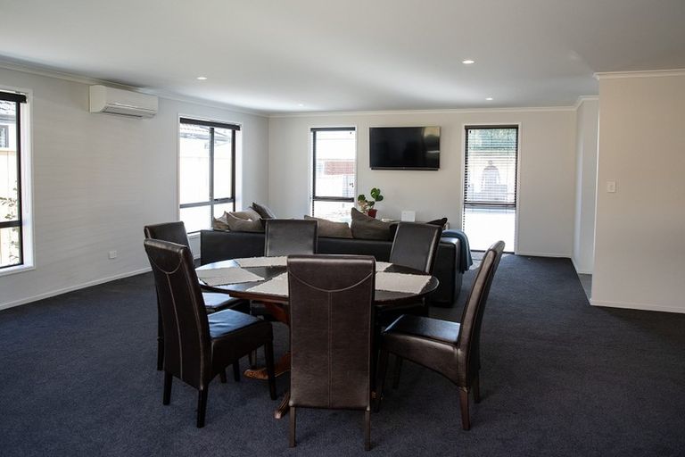 Photo of property in 6 Pa Tuna Lane, Hurdon, New Plymouth, 4310