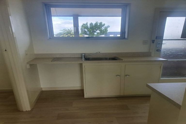 Photo of property in 19 Purchas Street, St Albans, Christchurch, 8014