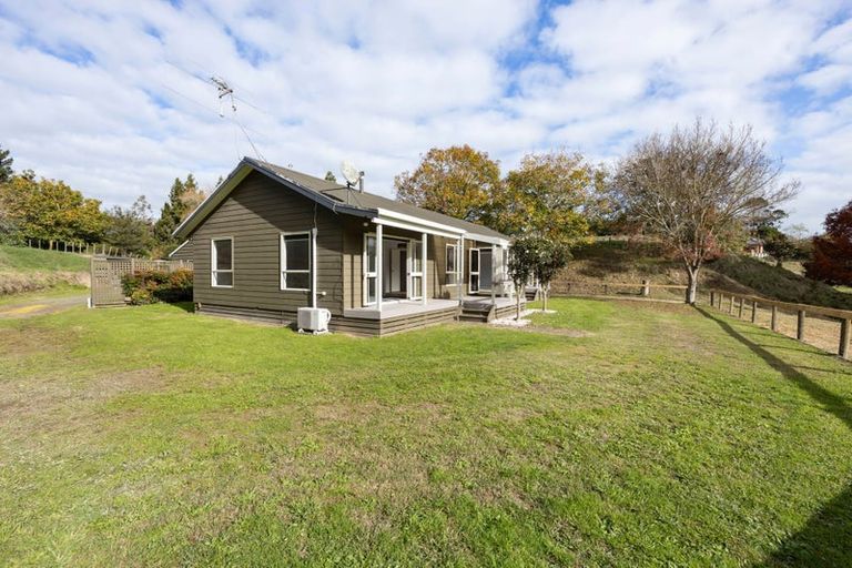 Photo of property in 33 Lowe Road, Rukuhia, Hamilton, 3282