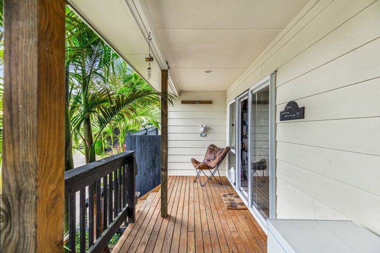 Photo of property in 25 Roseneath Place, Birkdale, Auckland, 0626