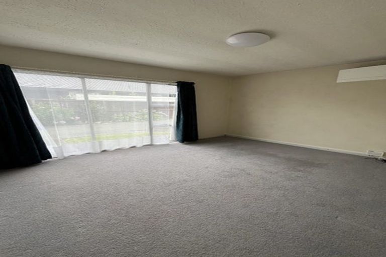 Photo of property in 2/61 Clare Road, St Albans, Christchurch, 8014