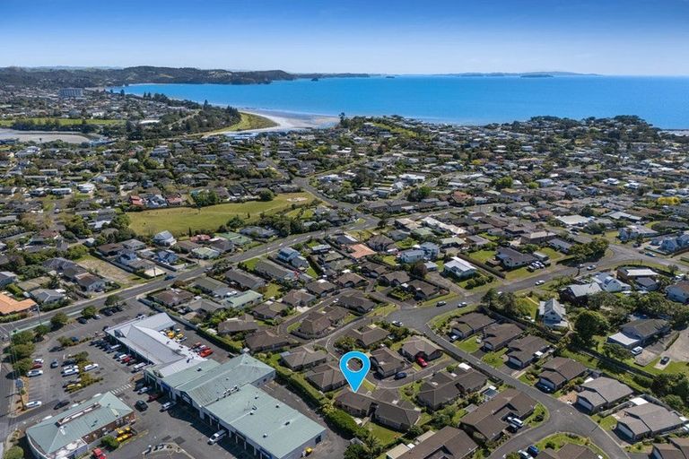 Photo of property in 6 The Boulevard, Red Beach, 0932