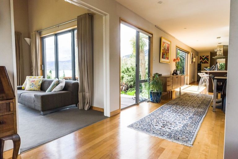 Photo of property in 13 Minaret Ridge, Wanaka, 9305