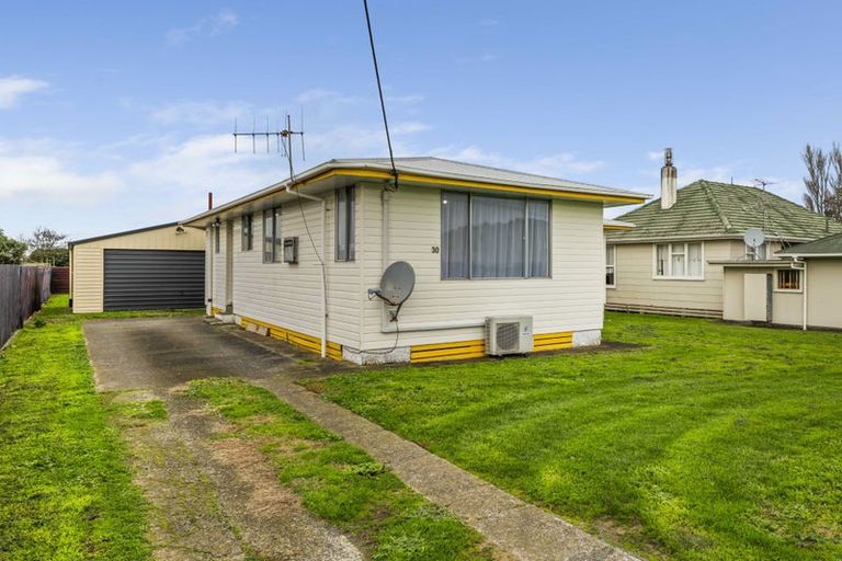 Photo of property in 30 Rangauri Street, Manaia, 4612