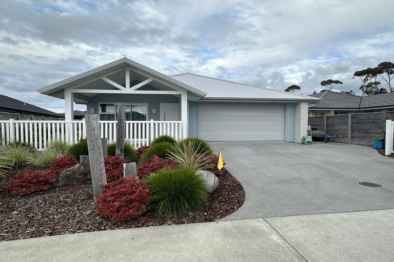 Photo of property in 30 Augusta Rise, Omokoroa, 3114