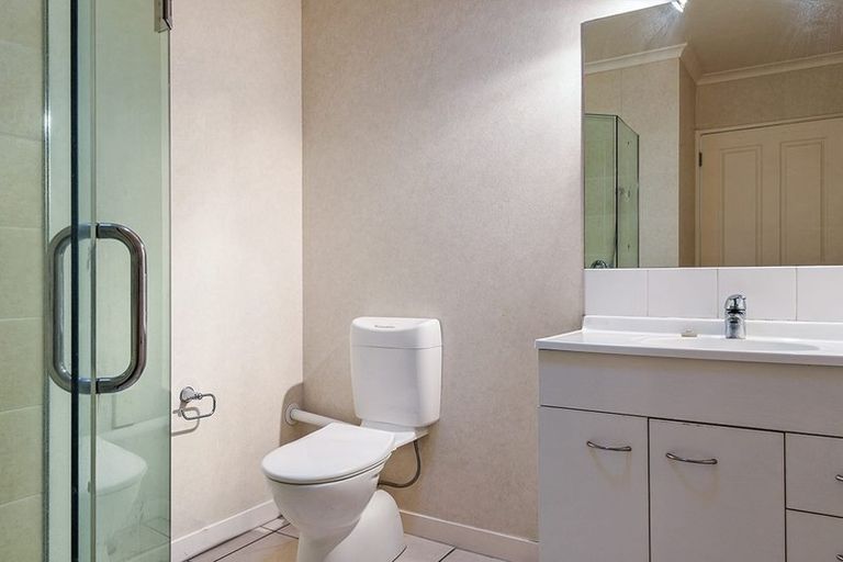 Photo of property in St Claire Village, 160/172 Mcleod Road, Te Atatu South, Auckland, 0610