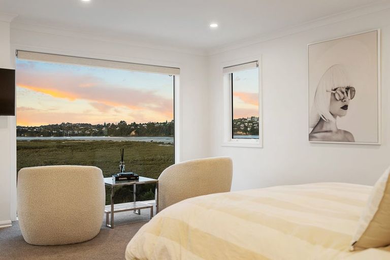 Photo of property in 22 Tai Crescent, Hobsonville, Auckland, 0616