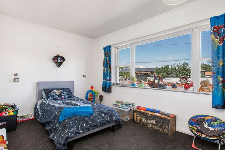 Photo of property in 4 Pascoe Avenue, Mairehau, Christchurch, 8013