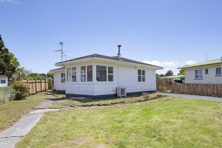 Photo of property in 101 Raglan Street, Mangere East, Auckland, 2024