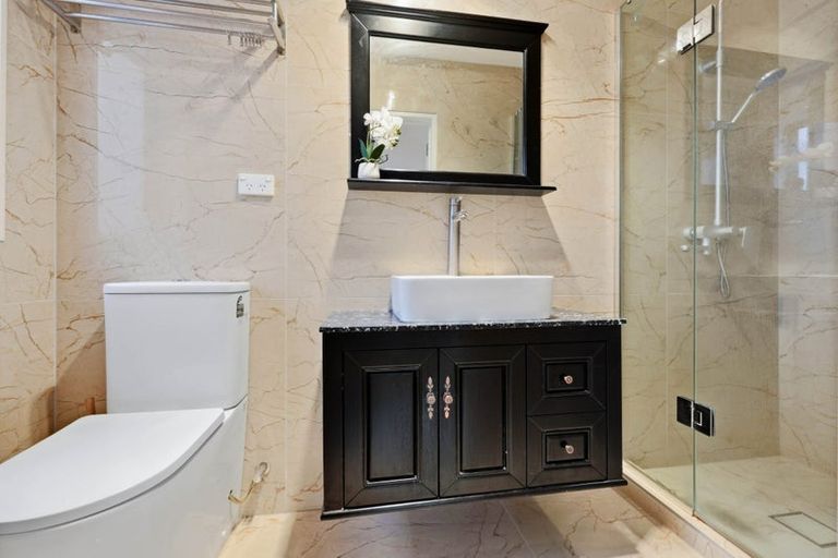 Photo of property in 45a Bradbury Road, Botany Downs, Auckland, 2010
