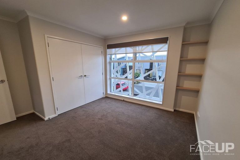 Photo of property in 23 Spotted Dove Road, Hobsonville, Auckland, 0616