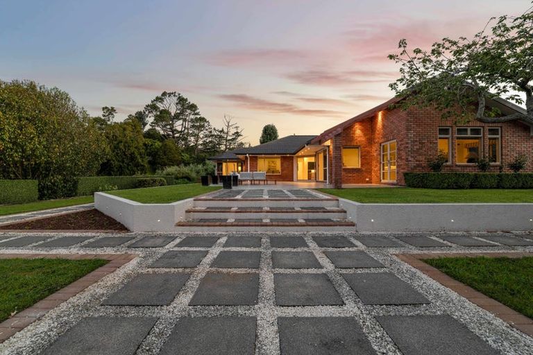 Photo of property in 377 Frankley Road, Ferndale, New Plymouth, 4310