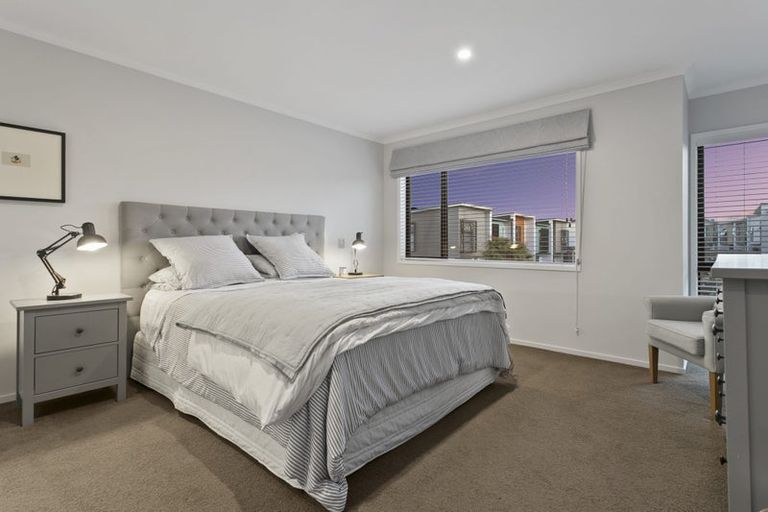 Photo of property in 23 Ian Morrison Road, Hobsonville, Auckland, 0616