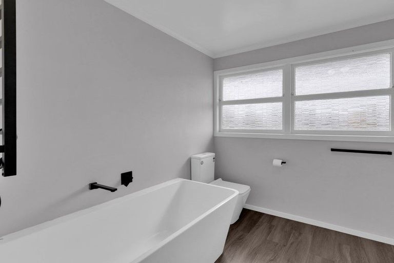 Photo of property in 39 Springfield Crescent, Enderley, Hamilton, 3214