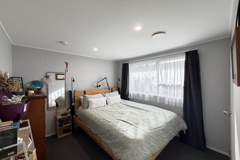 Photo of property in 34b Somerset Crescent, Highbury, Palmerston North, 4412