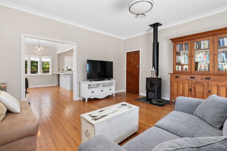 Photo of property in 174 Kaitemako Road, Welcome Bay, Tauranga, 3175