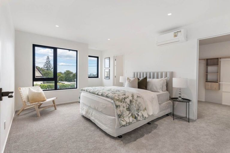Photo of property in 1a Altair Place, Windsor Park, Auckland, 0632