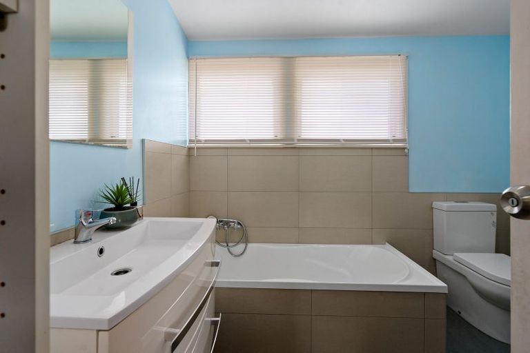 Photo of property in 5 Richmond Street, Cambridge, 3434