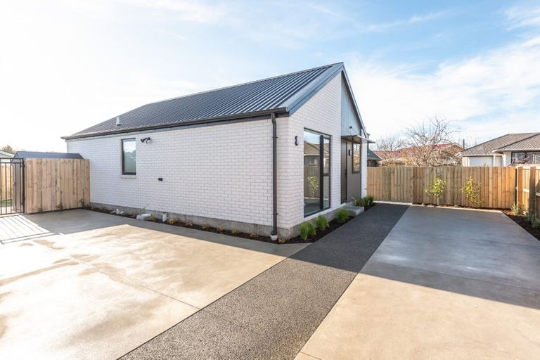Photo of property in 7b Suva Street, Upper Riccarton, Christchurch, 8041